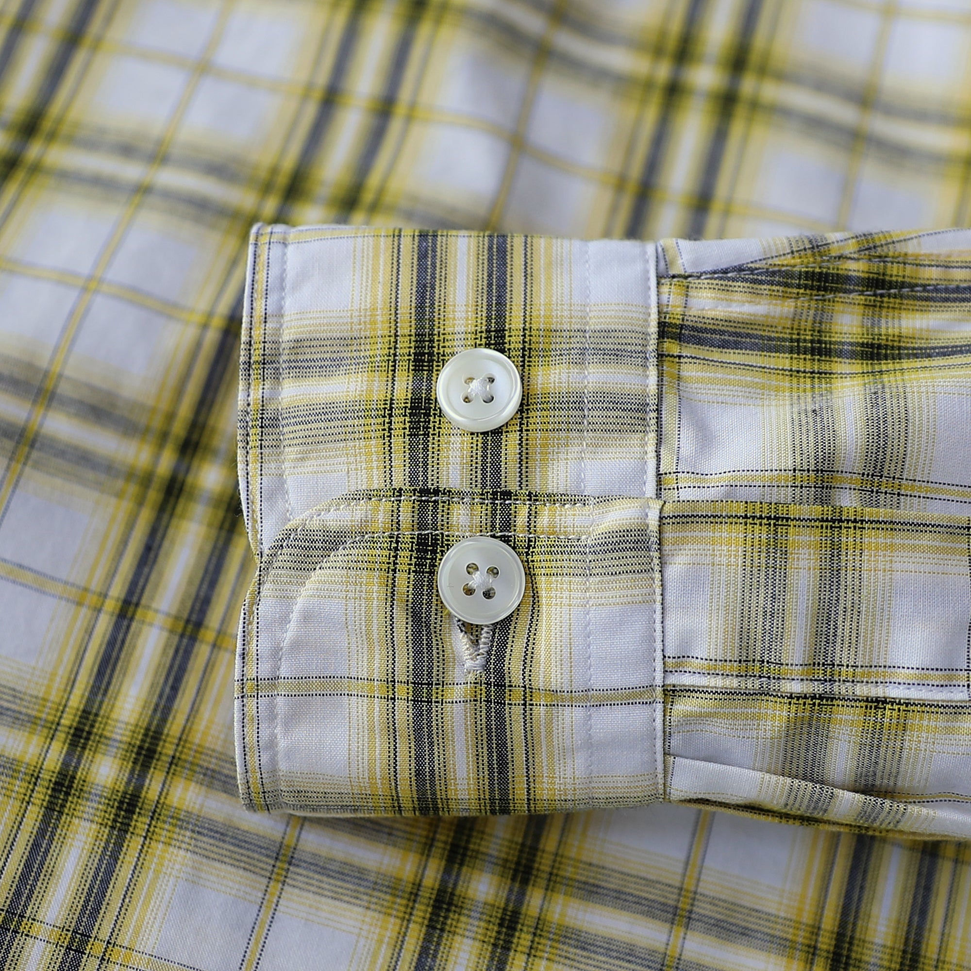 Dubinik® Mens Long Sleeve Button Down Shirts Casual Plaid Shirt with Practical Double Pockets Comfortable and Soft#0050010